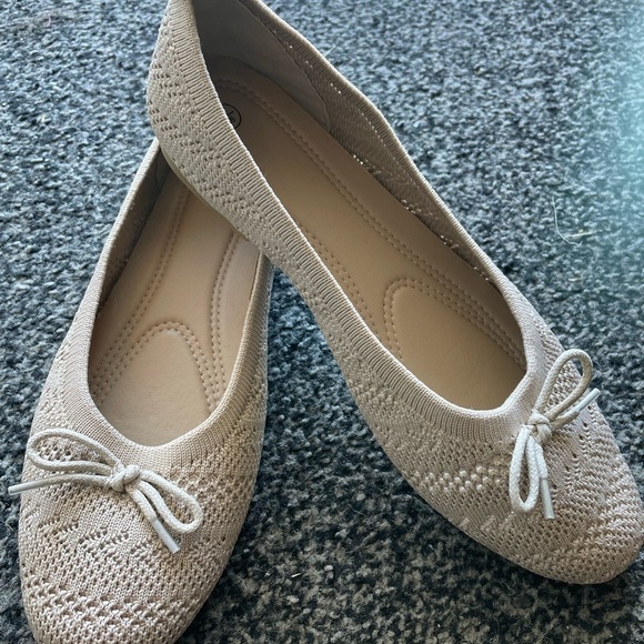 Women’s Ballet Flats Knit Mesh Flats - Picture 8 of 10